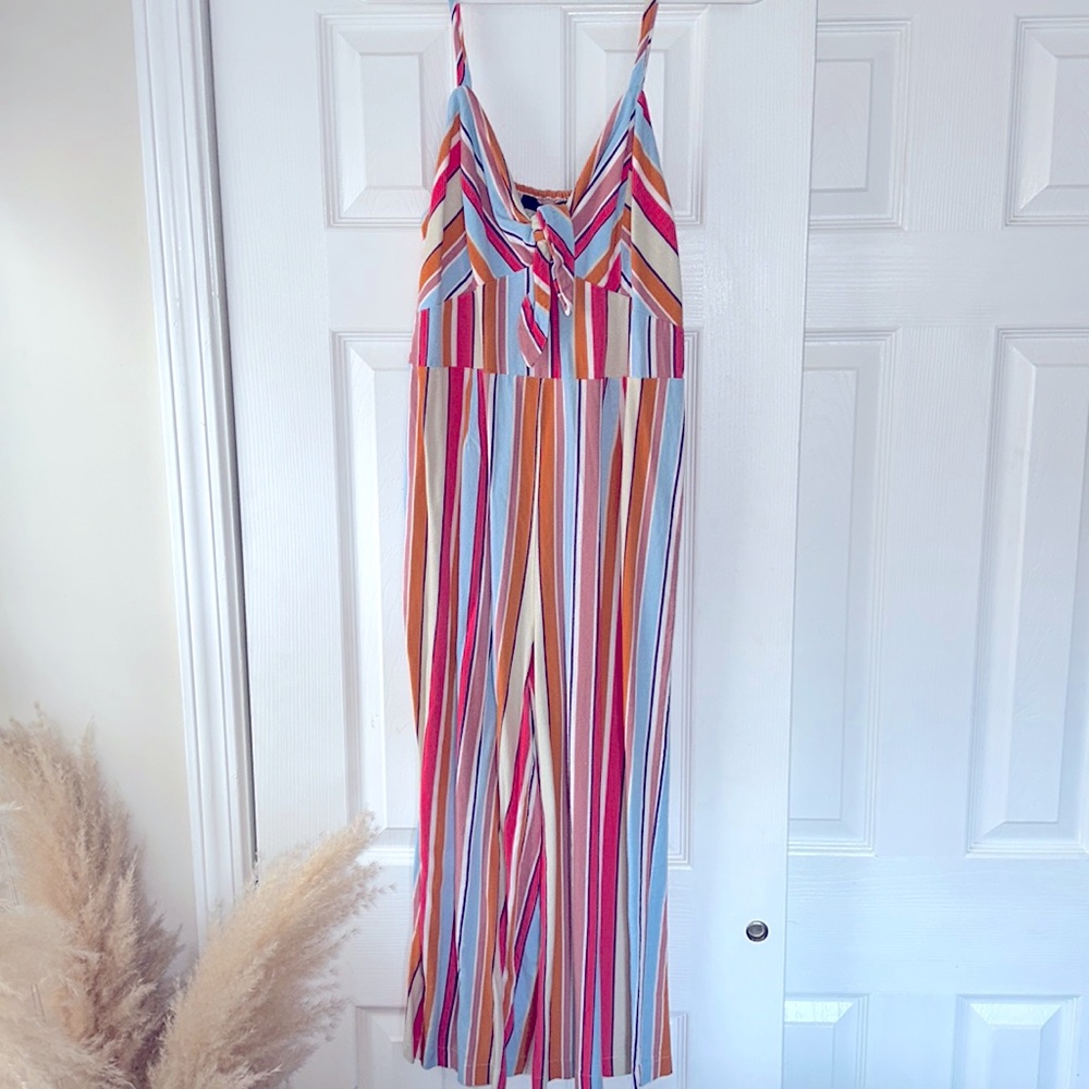 Retro Romper (capri length pants) stretchy back, with tie in front